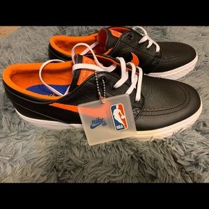 Nike (NBA x Janoski SB ‘Knicks’)